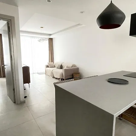 Apartment Mykonos Sitesinde 2 Odali Oezel Havuzlu Dherinia