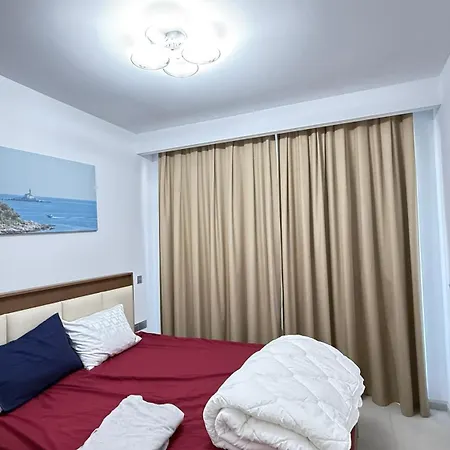 Mykonos Sitesinde 2 Odali Oezel Havuzlu Apartment *