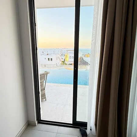 Apartment Mykonos Sitesinde 2 Odali Oezel Havuzlu