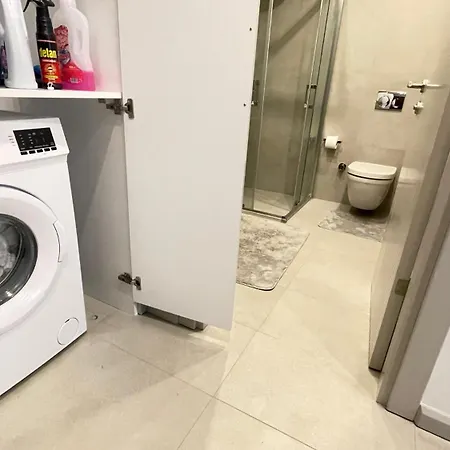 Διαμέρισμα Mykonos Sitesinde 2 Odali Oezel Havuzlu Δερύνεια