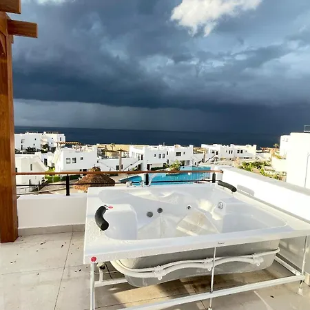 Mykonos Sitesinde 2 Odali Oezel Havuzlu Διαμέρισμα *