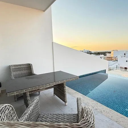 Mykonos Sitesinde 2 Odali Oezel Havuzlu